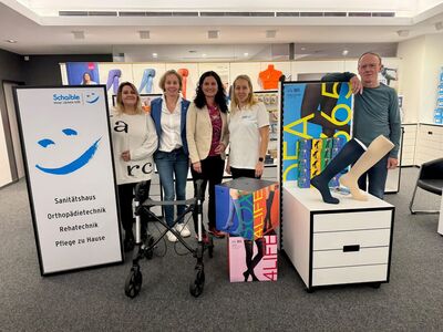 Marina Ederle, Sonja Schaible, Daniela Steinrode, Rahel Schaible und Klaus Rais